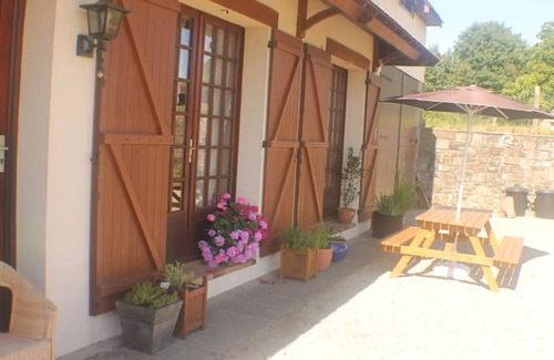 Vire-Normandie House | 95 m² House ∙ 3 bedrooms ∙ 6 guests