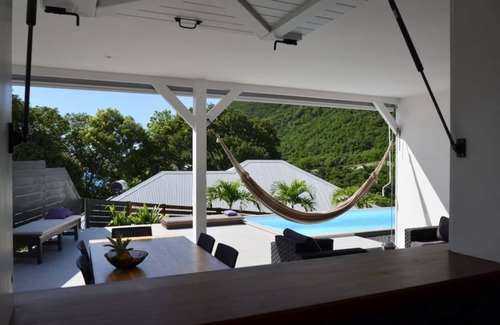 Deshaies Villa | 96 m² Villa ∙ 3 bedrooms ∙ 6 guests