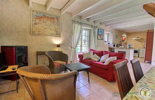 Mellionnec House | 97 m² Gîte ∙ 2 bedrooms ∙ 4 guests