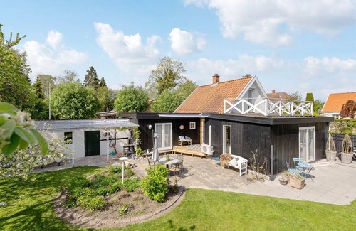 Faxe Ladeplads House | 97 m² House ∙ 2 bedrooms ∙ 4 guests
