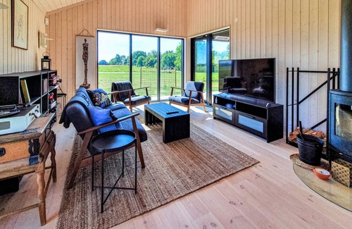 Lervik House | 98 m² House ∙ 3 bedrooms ∙ 6 guests