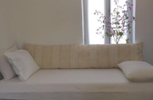 Archea Korinthos Apartment | Aνεξάρτητη παραδοσιακή πέτρινη κατοικία