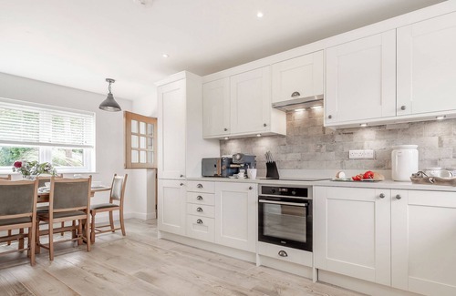 Banwell Cottage | A beautiful home from home in a wonderful location and with a hot tub.
