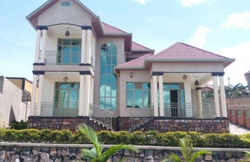 Kigali Villa | A Beautiful Urban Village Property