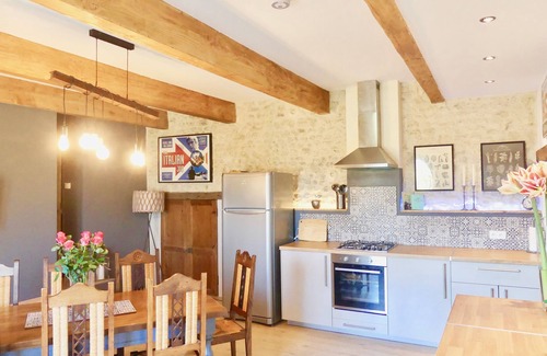 Vanzac House | A beautifully renovated old Hunting Lodge with stunning countryside views