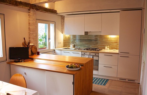 Cannaregio Apartment | A bright charming apartment with a pleasant sight and refined details