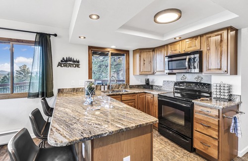 Genesee Cabin | A Cabin in the Clouds: Peaceful Mountain Retreat w/Hot Tub & Spectacular Views!