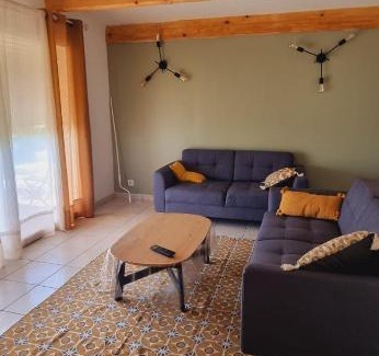 Serra-di-Ferro Apartment | A CASA DI ROSA
