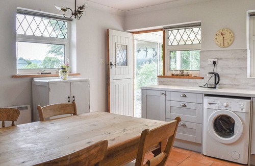 Tyn-y-Groes Cottage | A charming and homely detached cottage all set out on one level.