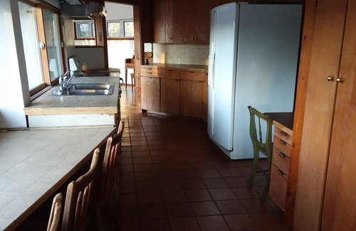 Shelton House | A country guest house just 21-32 minutes Bridgeport or New Haven Universities.