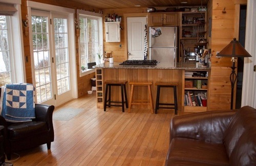 Surry House | A cozy cabin just 20 feet from the shore of Toddy Pond