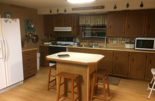 Baraboo House | A Cozy Cottage Hideaway in the Beautiful Baraboo Bluffs