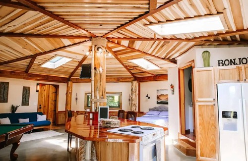 Nebo Apartment | A cozy, romantic cabin perfect for couples.nPets are always welcome, owners too!
