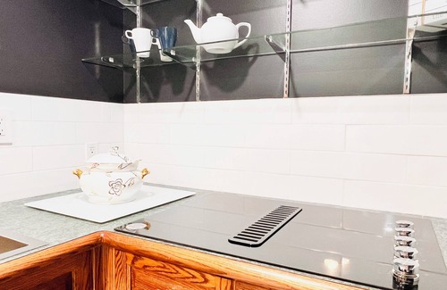 Surrey Newton Apartment | A Dream Tranquility Stay -Panorama Ridge