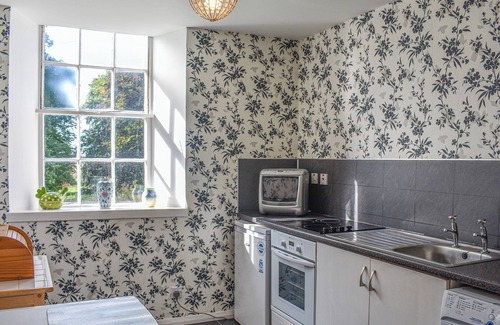 Turriff Cottage | A fantastic and truly unique holiday suite located within the main castle.