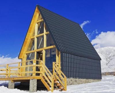 Saghmosavan Villa | A Frame Denver