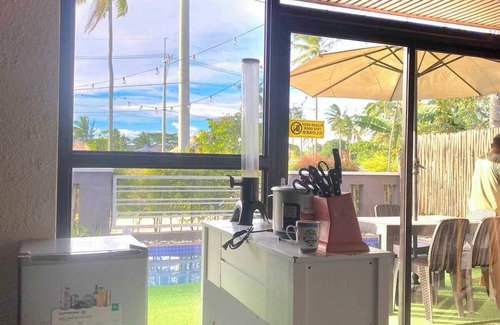 Magallanes Cabin | A-Frame Villa with Pool, PS4, Karaoke, & No Pet Fees