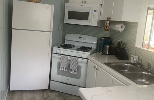 Estate Upper John Dunko Apartment | A Gem in the Hills - Your Secret Place From Home