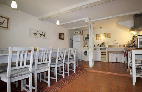Saint-Arailles House | A haven of peace in the heart of a historic place with enclosed garden
