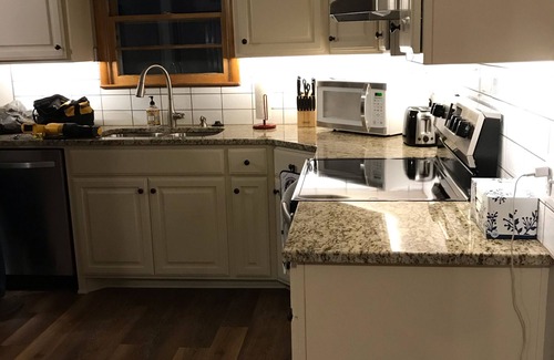 Kay County Cabin | A Home on the Range. 3 bedroom Ranch cabin near Kaw Lake.