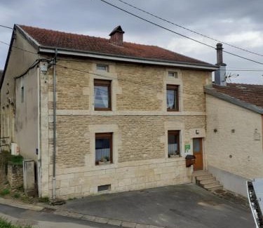 Marville House | A l'OREE DU BOIS