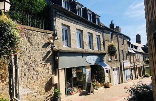 Domfront en Poiraie House | A La Maison - hébergement de luxe