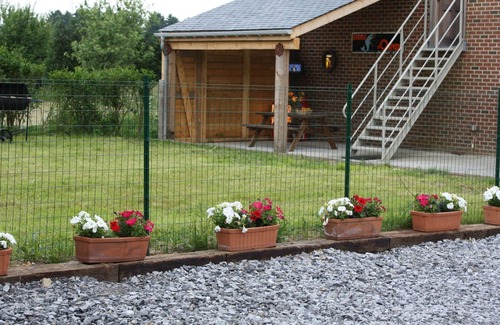 Felenne Apartment | A little paradise for lovers of peacewith swimming pool, sauna and whirl pool.