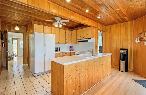 Marmora and Lake Cottage | A little slice of paradise. Waterfront, private beach entry, weed free swimming