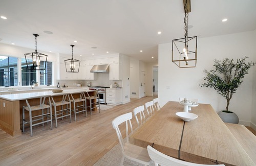 Edgartown House | A NEW BEAUTIFULLY DESIGNED HOUSE IN KATAMA WITH POOL AND HOT TUB!