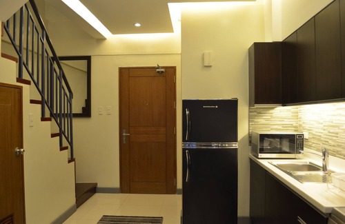 Legazpi Village Apartment | A New Luxurious One Bedroom Loft Apartment - 3 Minutes Walk To Greenbelt Mall