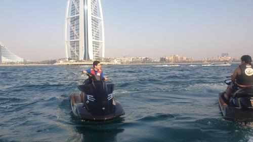Jumeira 3 Boat Rental | A one sports jetski rental