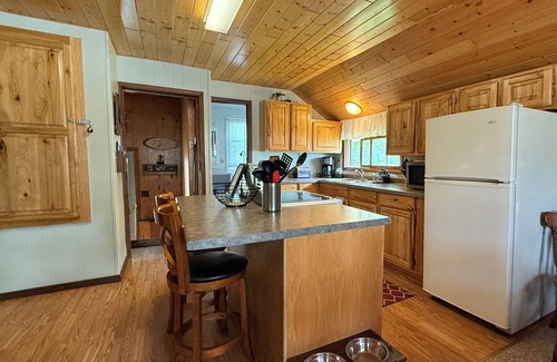 Suring House | A peaceful family and dog-friendly getaway in the Northwoods