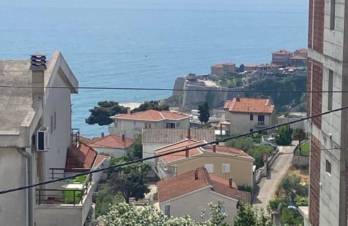 Ulcinj Apartment | A peaceful sea view