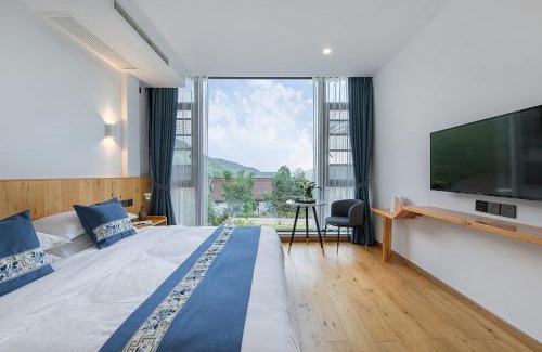 Moganshan House | A Period - Chuxiushanju Relaxing and Rejuvenating Hot Spring Accommodation
