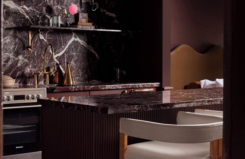 Stratford Hotel | A private staircase entrance will lead you to this Bold & Striking suite.