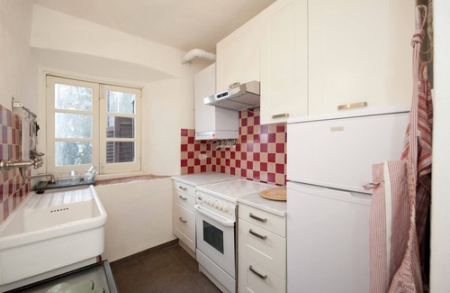 Rocca Grimalda Apartment | A Romantic Rocca Retreat