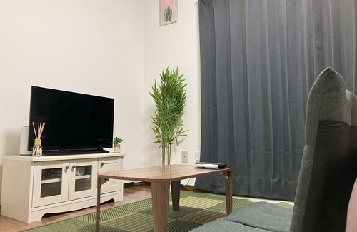 Higashi-ku Apartment | A room four guests can stay at FUKUOKA