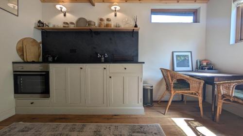Radstock House | A Somerset Countryside Lodge