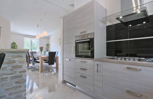 Snasici Villa | A spacious 4 bedroom villa with private pool and sauna