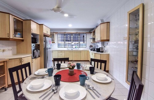 Taman Tun Dr Ismail Apartment | A Spacious 4BR Home NEARBY KIARA HILL, MONT KIARA, PAVILION DAMANSARA HEIGHTS