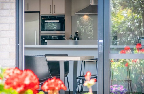 Mapua House | A spacious family home in the centre of Mapua, close to everything but at the end of a quiet road