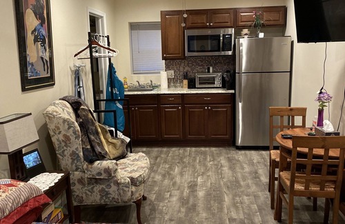 Willow Grove Apartment | A Studio Apt in Willow Grove Park