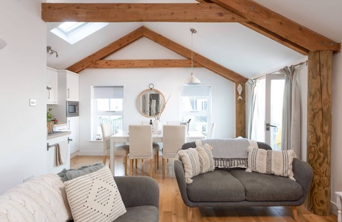 Sennen Cove House | A superb two bedroom cottage overlooking Sennen Cove
