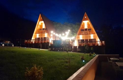 Tirgu Neamt Ski Chalet | A&T Harmony Land