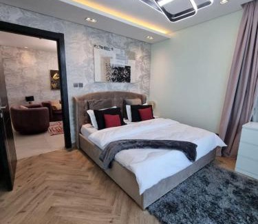 Al Hoora Apartment | A taste of Happiness