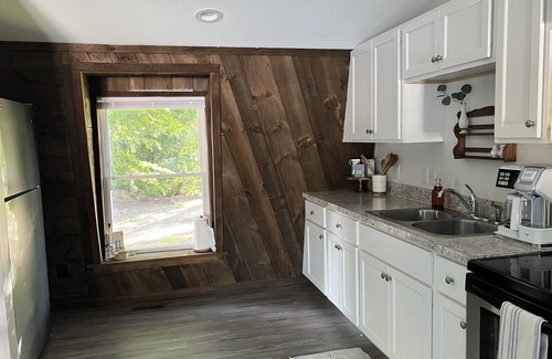 Greenwood Cottage | -A travelers cottage - A place to rest after a busy day.