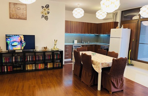 Sector 4 House | A.U.M House,Pet friendly, house with a huge endowment of 160 square meters.