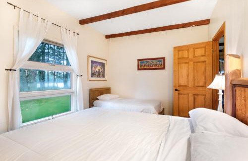 Eagle River House | A Voyageur View