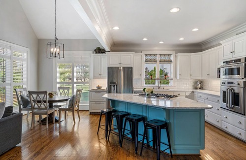 Crescent Hill House | A warm and inviting home located in one of Louisville’s sought-after areas. n