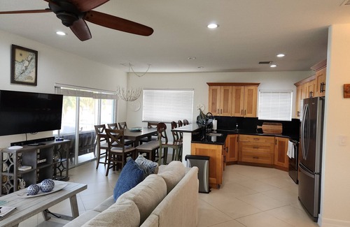 Cross Key Waterways House | A Wave From It All ~ Key Largo Paradise